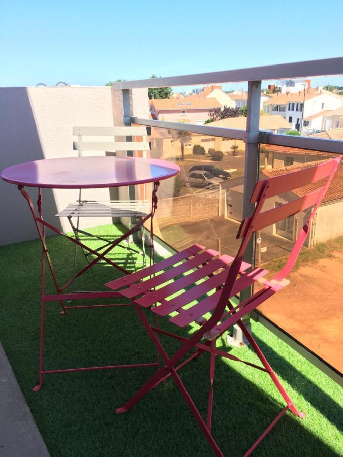 Charmant Studio 25 M2, 900M De La Plage Les Sables-dʼOlonne Exterior foto